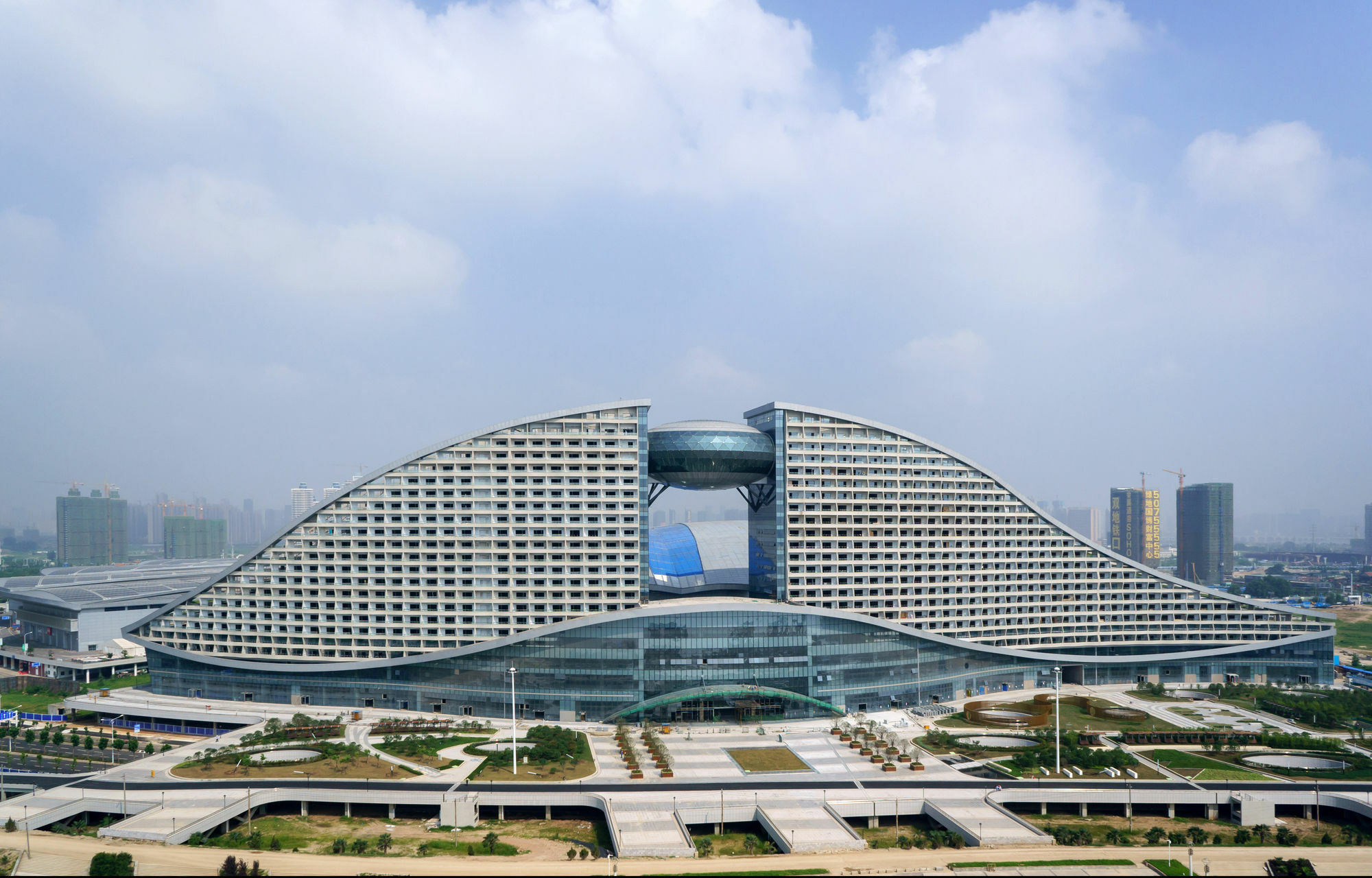 Intercontinental Wuhan By Ihg - Yangtze River View Exteriér fotografie