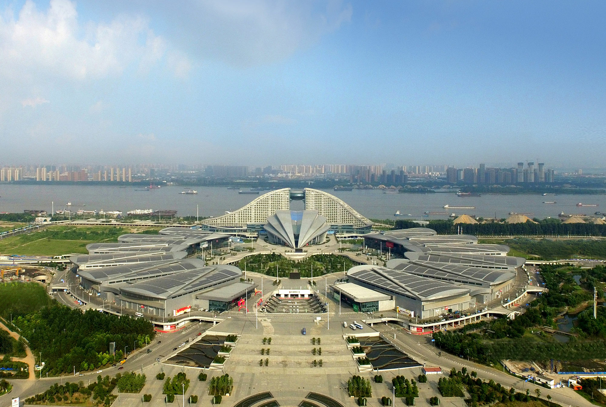 Intercontinental Wuhan By Ihg - Yangtze River View Exteriér fotografie